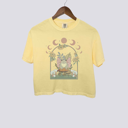 Mystical Fairy Frog Comfort Colors Crop Top