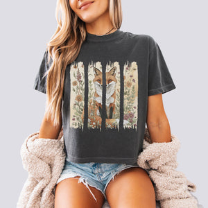 Brushstroke Cottagecore Fox Comfort Colors Crop Top