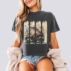 Brushstroke Cottagecore Toad Comfort Colors Crop Top